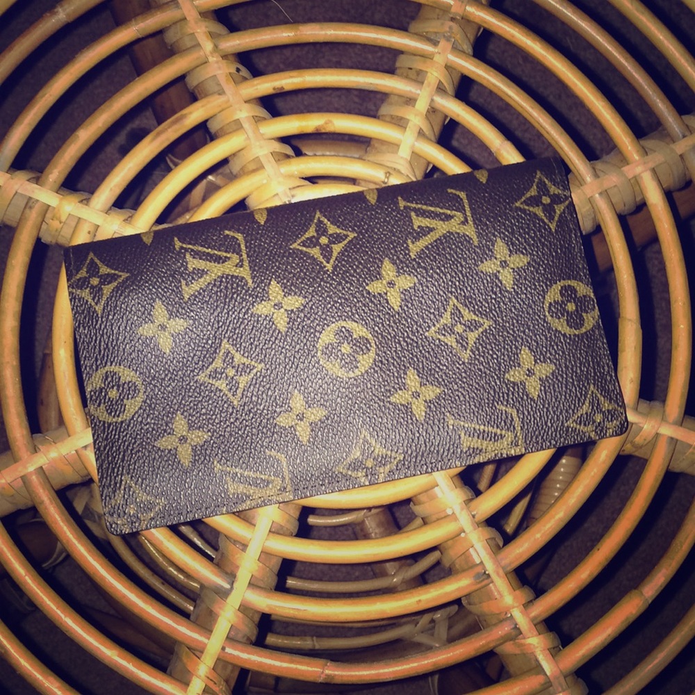 💎NWOT 🔥Authentic Louis Vuitton wallet 🔥